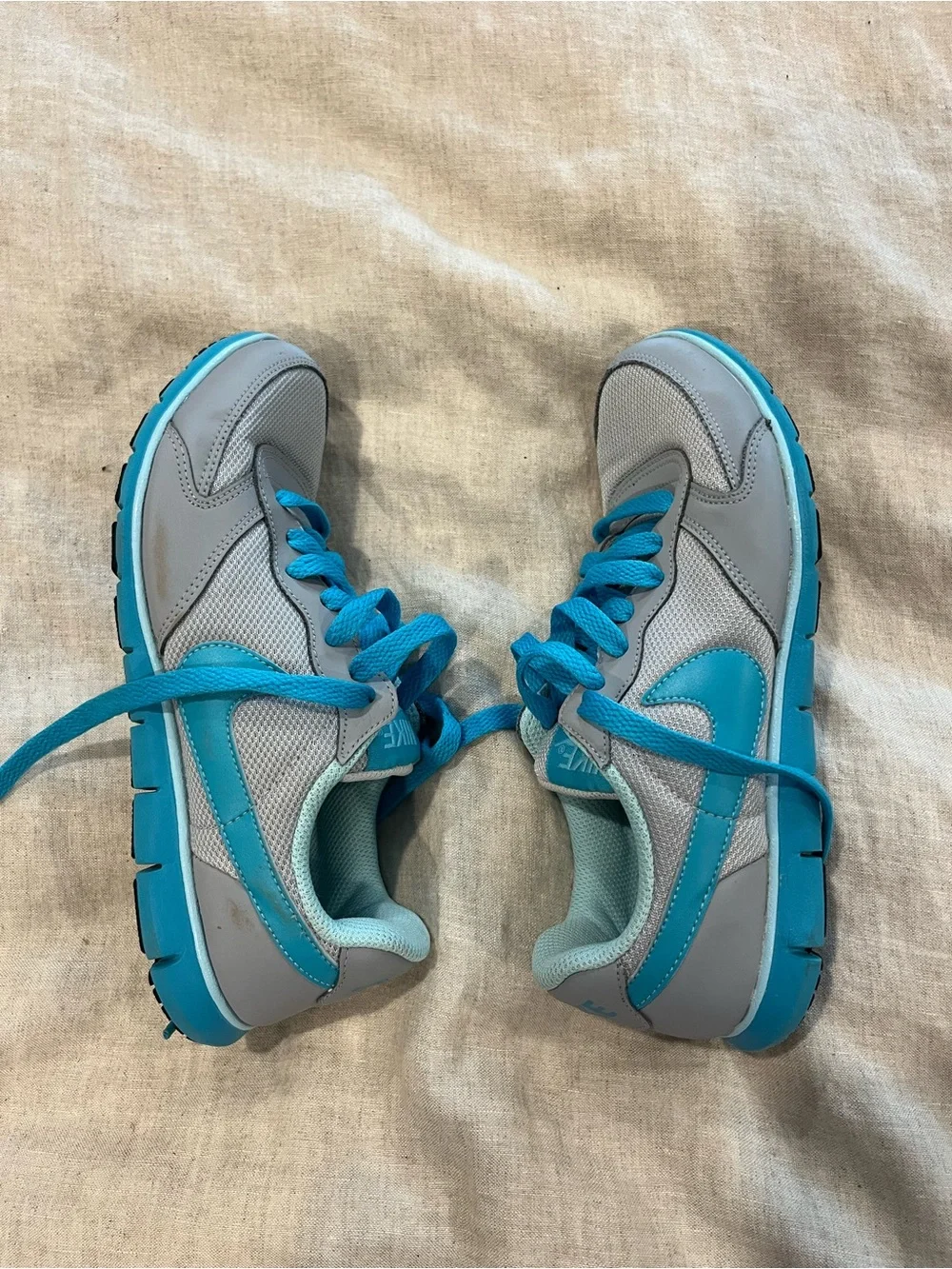 Nike Gray & Teal Athletic Sneakers